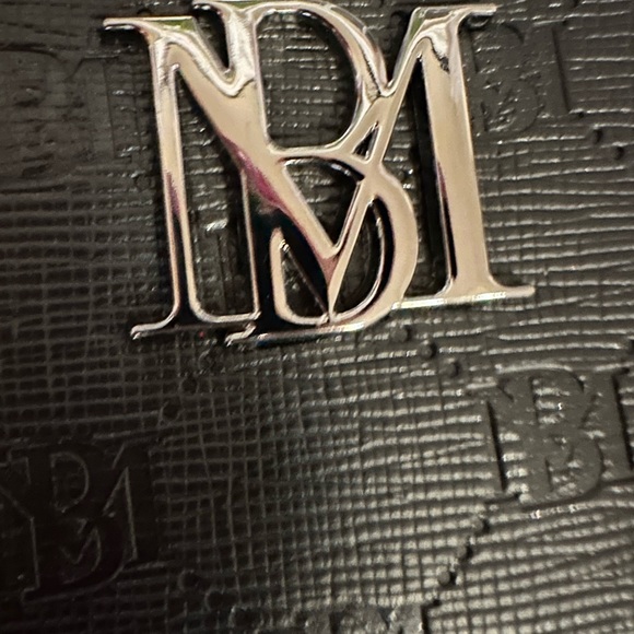 Women’s MB wallet - Picture 3 of 6